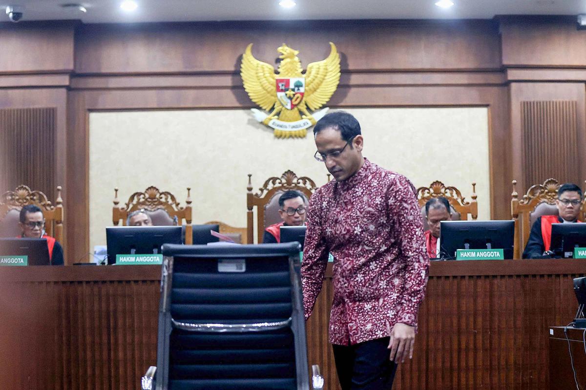 FOTO: Nadiem Makarim Dituntut 18 Tahun Penjara dalam Kasus Chromebook