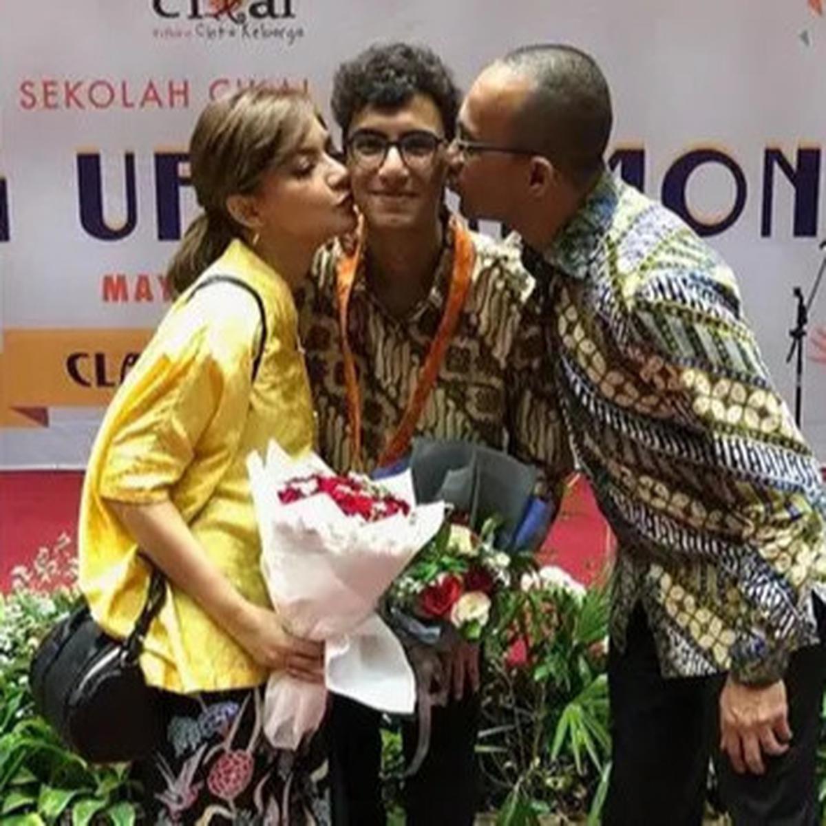 6 Potret Kenangan Ibrahim Assegaf Suami Najwa Shihab dan Izzat Putra Semata Wayangnya, Penuh Kasih Sayang