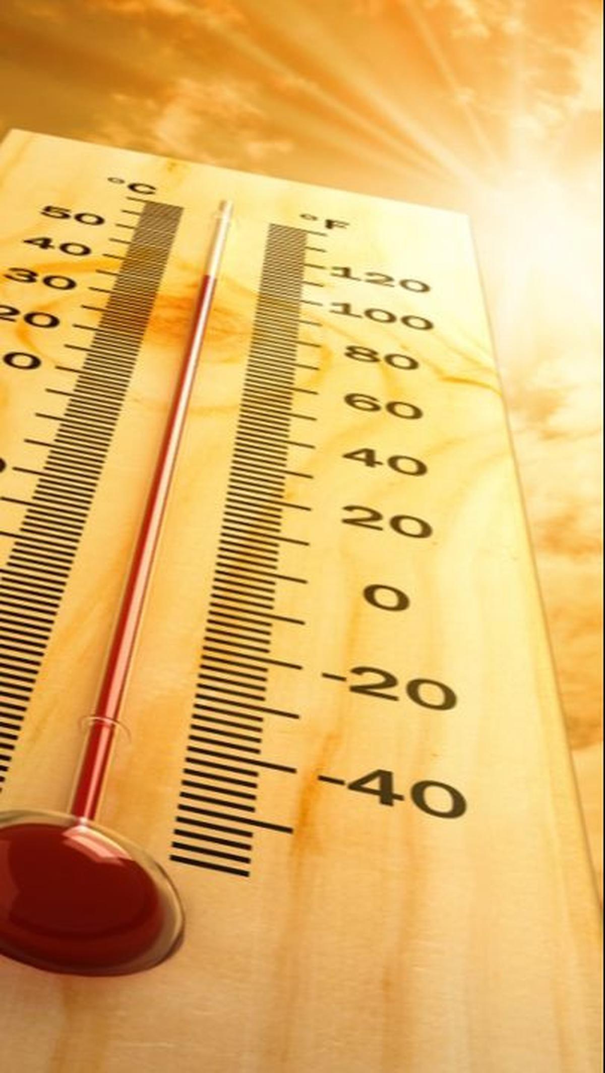 Lebih lanjut, Guswanto mengungkap bahwa terjadinya fenomena peningkatan suhu bumi disebabkan dinamika atmoster.