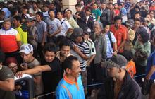Calon pemudik rela antre tiket sejak pukul 4 pagi