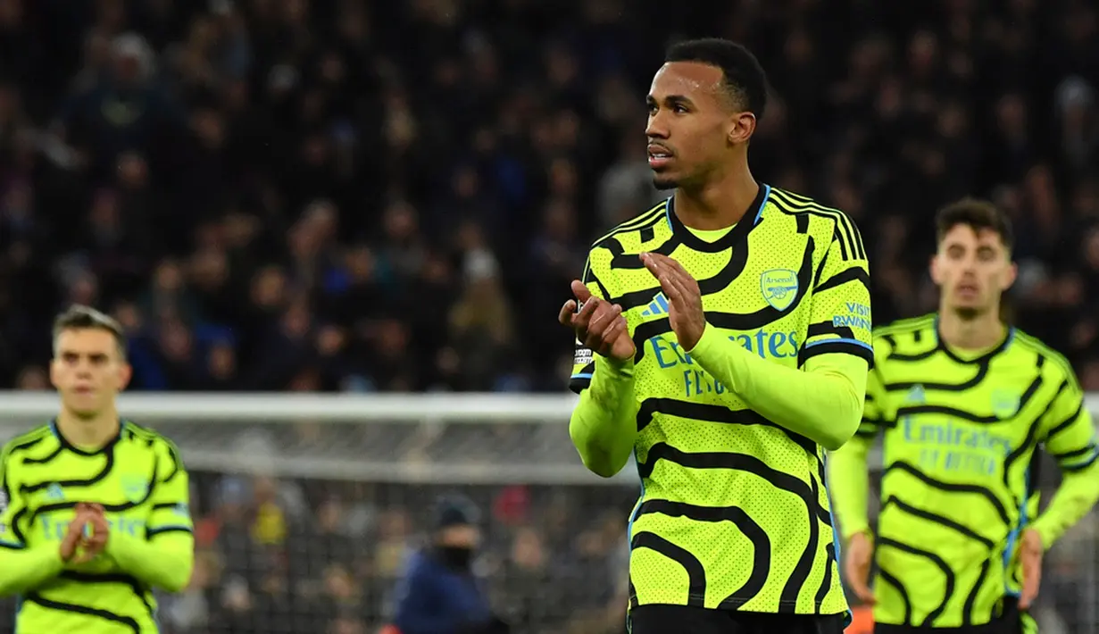Dari 10 tembakan, Aston Villa berhasil menembak 3 kali ke arah gawang, 2 kali meleset dan 5 kali tembakan diblok. Jumlah tembakan yang diblok lebih banyak dari Arsenal yang hanya 3 kali. (AP Photo/Rui Vieira)