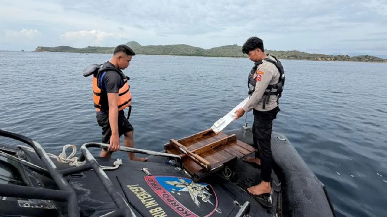 Pencarian Korban Kapal Tenggelam di Labuan Bajo