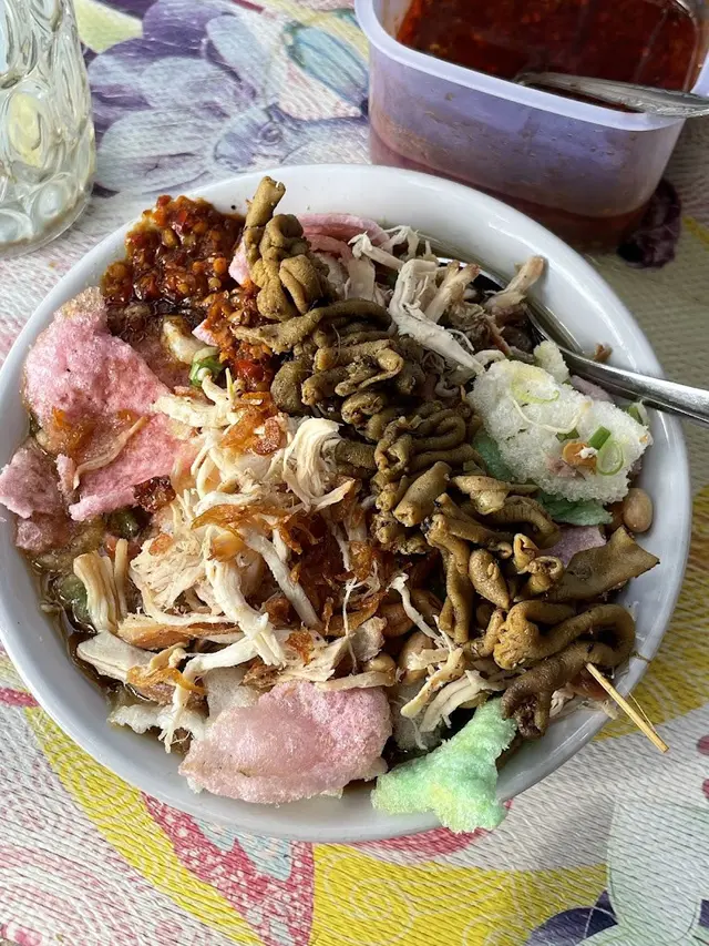 Rekomendasi Tempat Makan Bubur Ayam Enak di Semarang