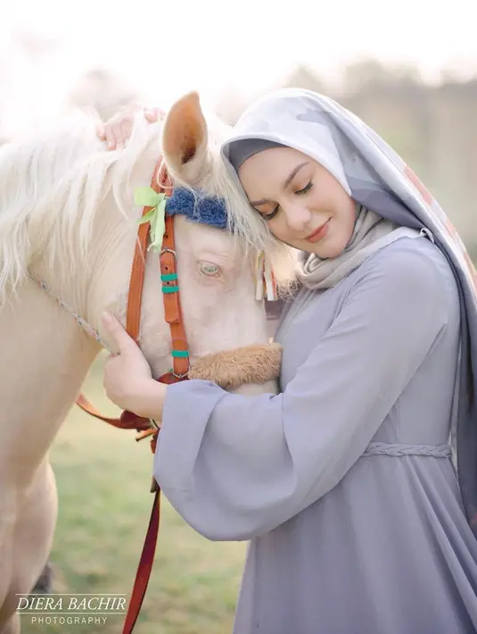 Irish Bella dan Ammar Zoni Maternity Shoot (Instagram/dierabachir)