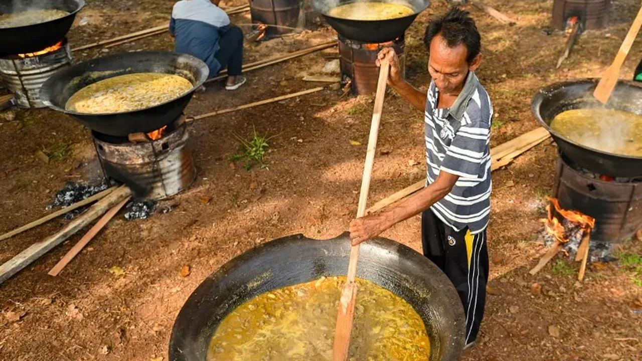 Nuzulul Quran menjadi tradisi spesial di Negeri Serambi Mekah. Di momen tersebut ada kuliner bercita rasa kari yang menggugah selera.