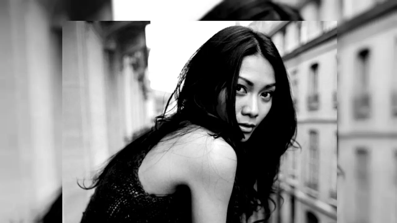 Anggun C Sasmi Khawatir Patung Lilinnya Dijadikan Lelucon Orang