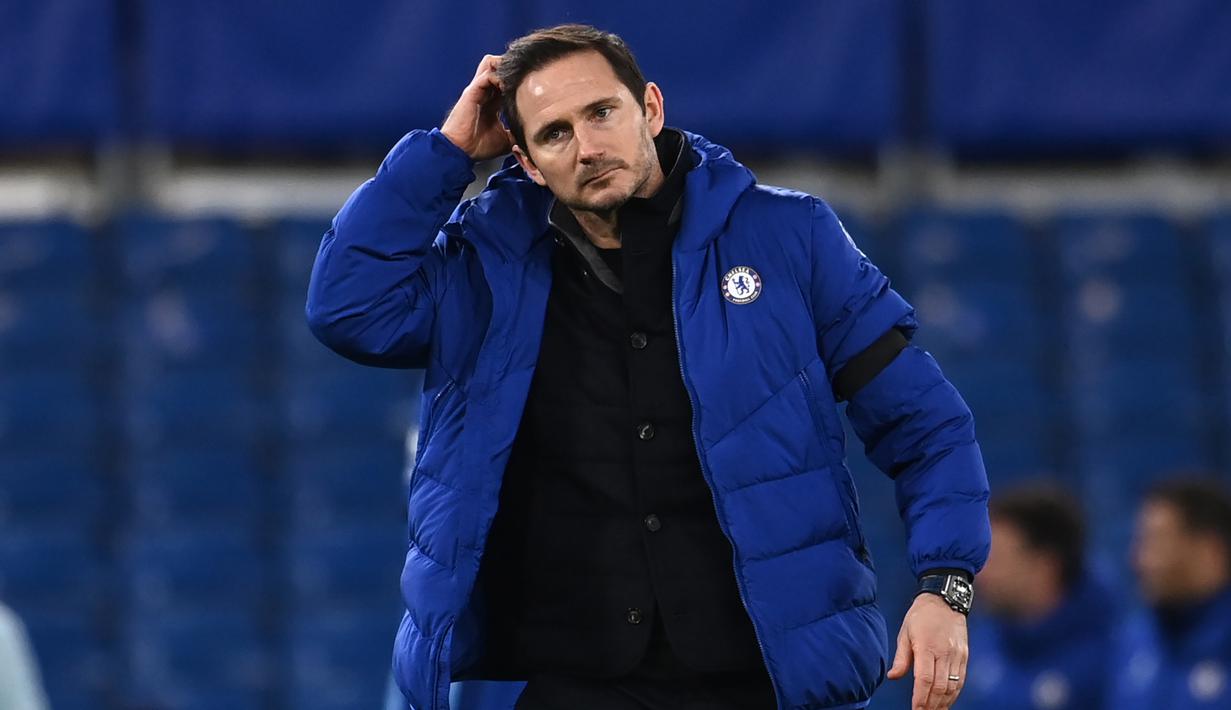 Pemecatan akhirnya dialami juga oleh manajer Chelsea Frank Lampard. Gerah dengan hasil minor cuma menang 2 kali dalam 8 pertandingan terakhir, petinggi Chelsea mengumumkan pemecatan tersebut pada Senin (25/1/2021). Berikut perjalanan karir si "chubby". (AFP/Andy Rain/Pool)