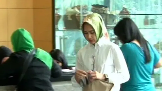 [VIDEO] Airin Penuhi Panggilan KPK Sebagai Saksi