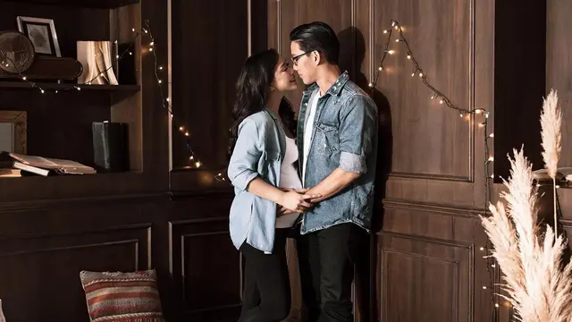 Potret Maternity Shoot Yuanita Christiani Bersama Indra Wiguna Tjipta