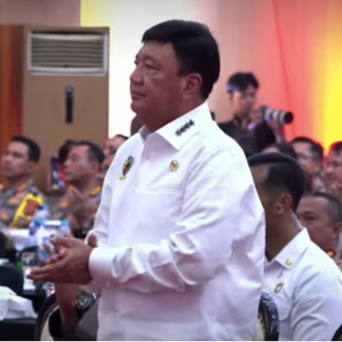 prabowo puji menteri peraih adhi makayasa