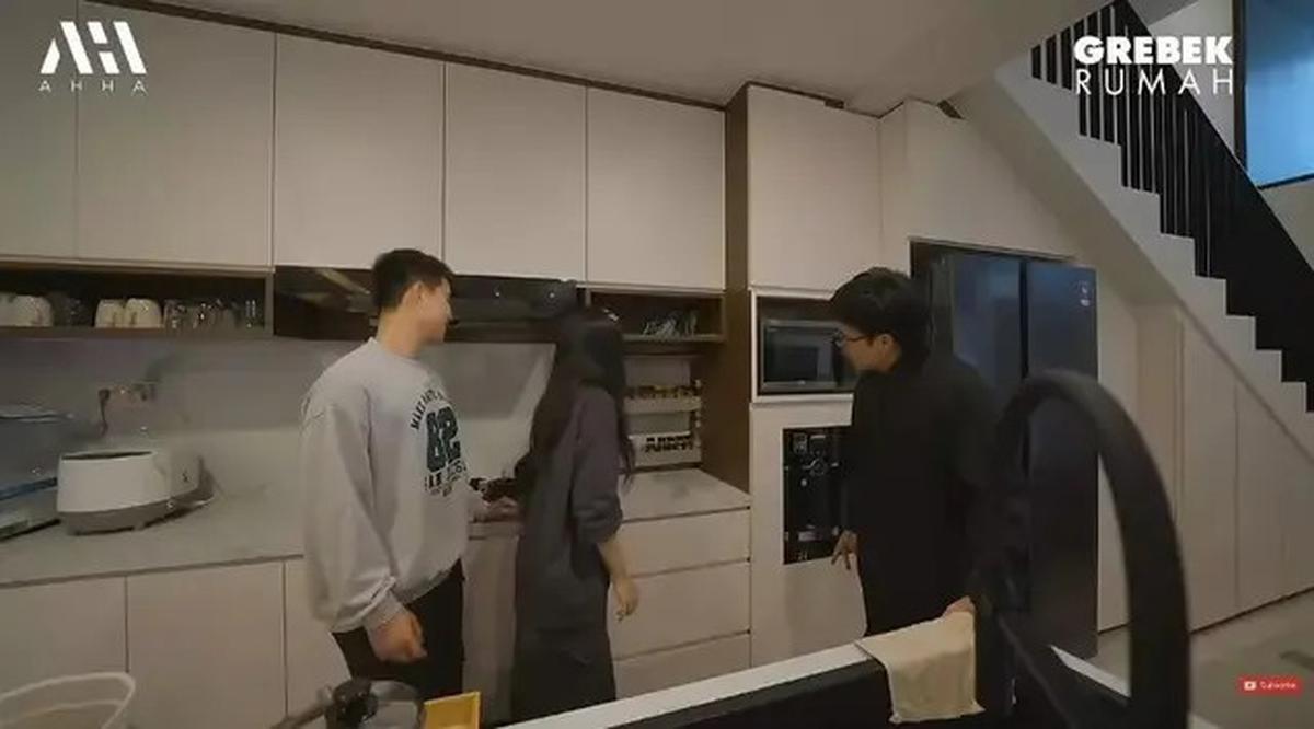 Potret Dapur di Rumah Juan-Eve, Model Minimalis yang Memikat dan Fungsional Hasil Ngonten di Tiktok
