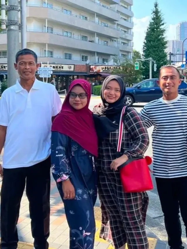 6 Potret Orang Tua Pratama Arhan yang Jarang Tersorot, Sosok Sederhana