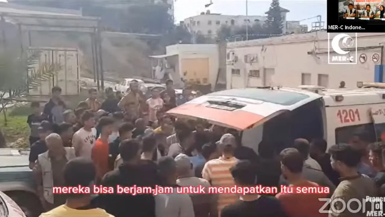 Menurut perwakilan MER-C Indonesia, Nur Ikhwan Abadi, kondisi Rumah Sakit Indonesia di Gaza saat ini masih penuh sesak atau crowded.