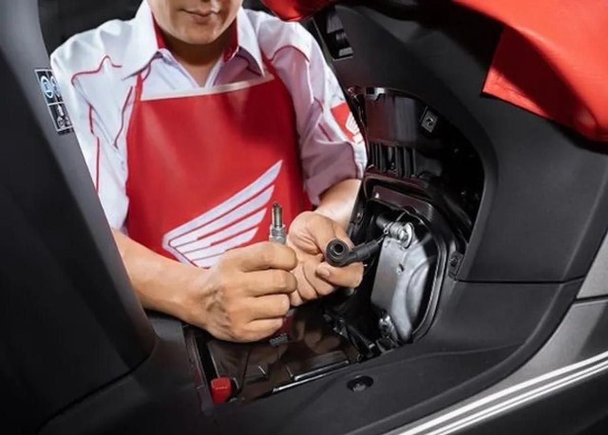 Ciri-Ciri Busi Motor Mulai Rusak, Kenali Sebelum Mesin Bermasalah