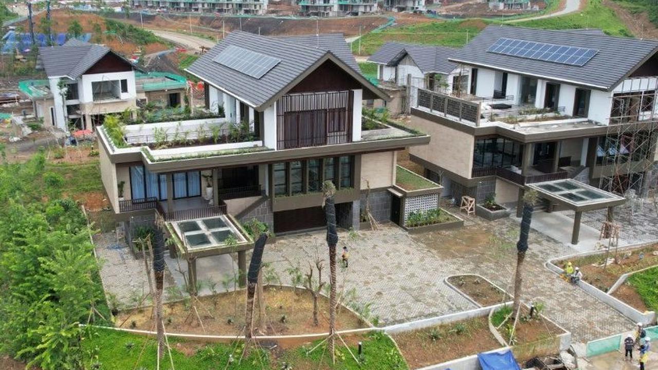 Pembangunan Ibu Kota Nusantara (IKN) terus berjalan. Salah satu yang menjadi perhatian publik adalah pembangunan rumah jabatan menteri di Kawasan Inti Pusat Pemerintahan (KIPP) di IKN.<br><br>Baru-baru ini, Menko Bidang Kemaritiman dan Investasi (Marves) 