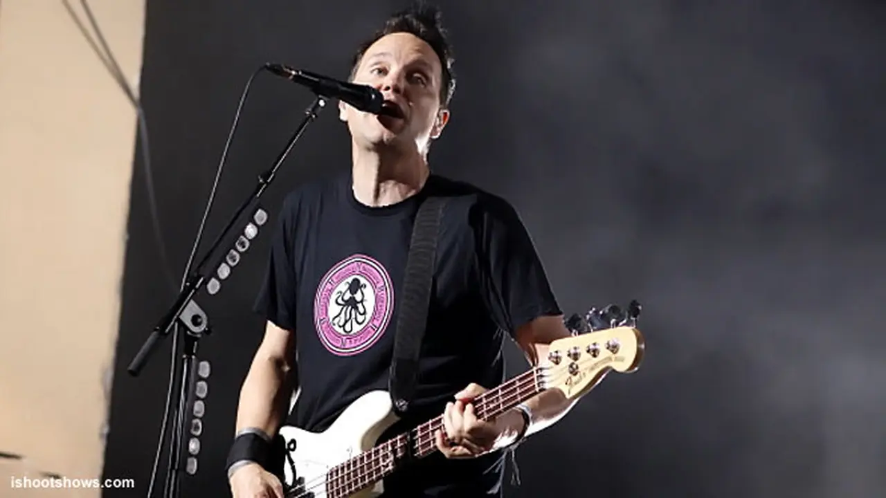 mark-hoppus-blink-130702b.jpg