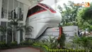Jokowi berharap, monorel dapat segera meluncur di 2 rute di Jakarta, yakni Taman Anggrek-Kampung Melayu (blue line) dan rute Sudirman-Dukuh Atas hingga Pejompongan (green line).(Liputan6.com/Herman Zakharia)