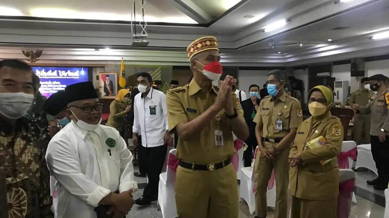 Foto Gubernur Jawa tengah Ganjar Pranowo