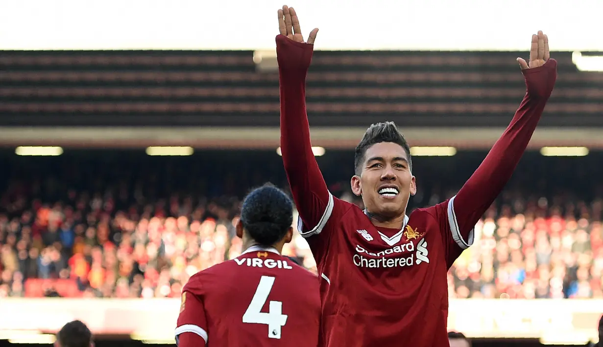 5. Roberto Firmino (Liverpool) - 13 Gol (1 Penalti). (AFP/Oli Scarff)