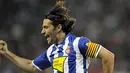 Kapten Espanyol, Daniel Jarque merayakan golnya ketika menghadapi Atletico Madrid di kancah La Liga Spanyol di Stadion Vicente Calderon, 10 Mei 2009. AFP PHOTO/PHILIPPE DESMAZES