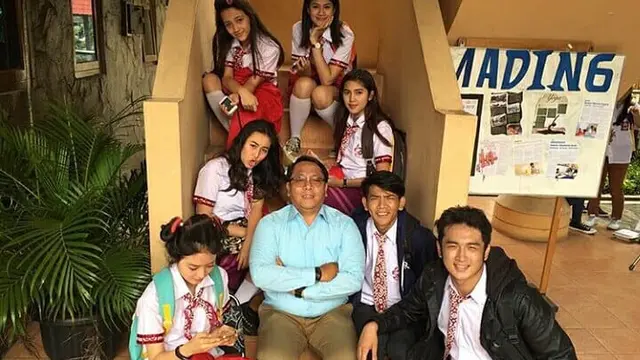 6 Potret Lawas Kebersamaan Geng Cabe Penggilingan ‘Anak Jalanan’, Bikin Rindu
