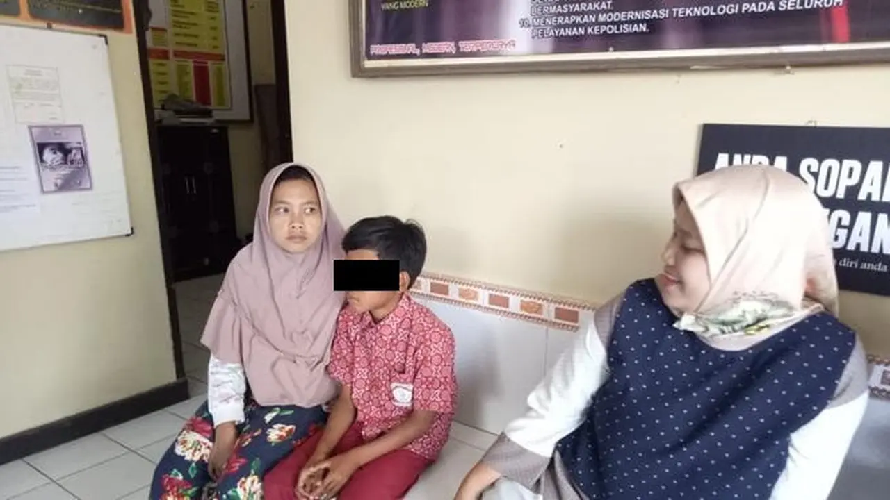 Salah seorang siswa korban penganiayaan oknum guru DS di Garut
