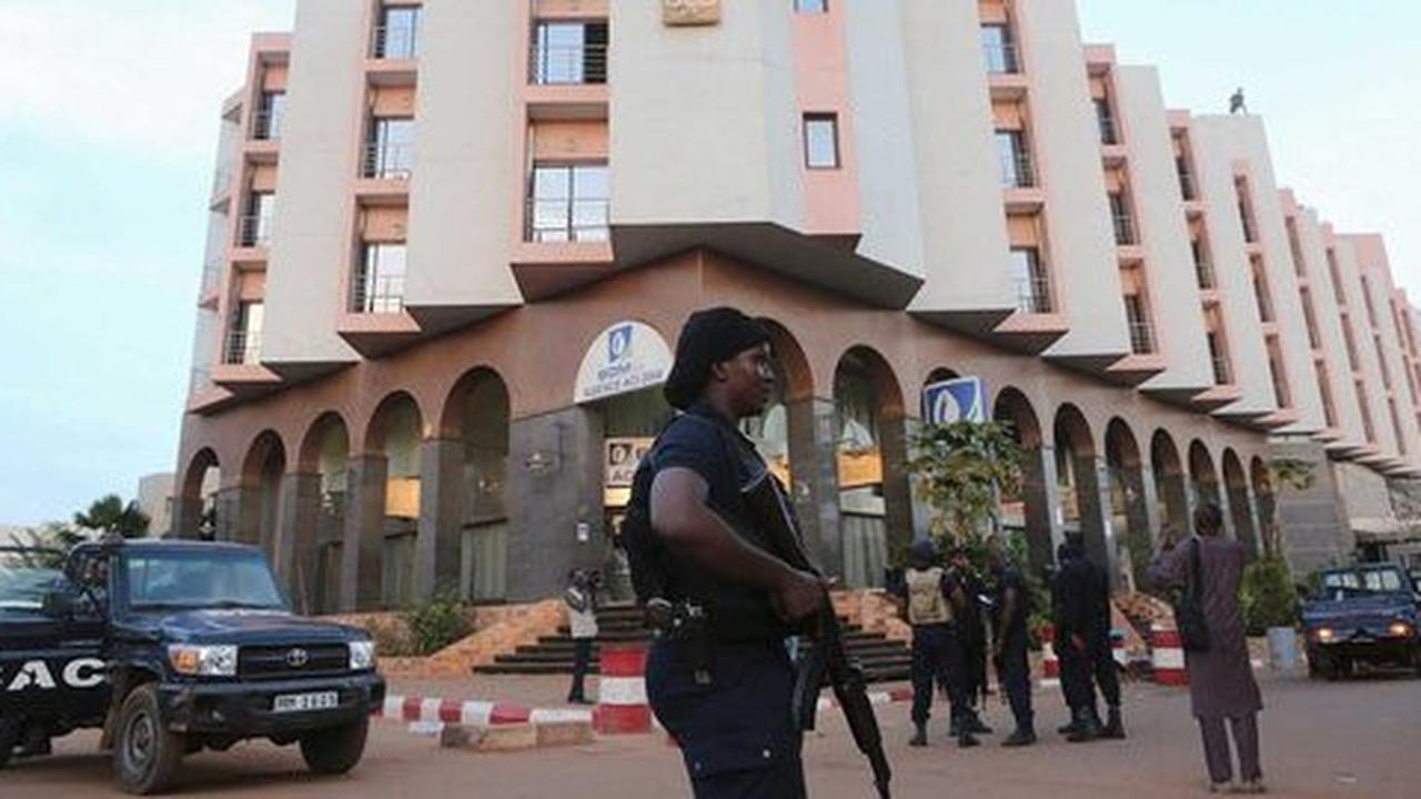 Serangan hotel di Mali jadi bahan debat pendukung Al Qaidah vs ISIS