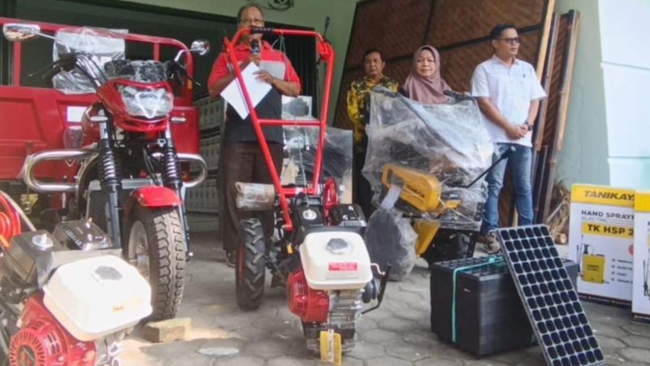 Fakta Unik: Magetan Punya 5 Kecamatan Penghasil Tembakau Terbaik! Pemkab Tingkatkan Produksi Petani Tembakau Magetan dengan Alsintan