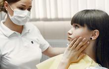 Kumur Air Rebusan Daun Jeruk Nipis dan Garam Obat Ampuh Sakit Gigi Seumur Hidup? Cek Faktanya