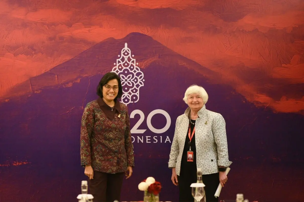 Menteri Keuangan Indonesia Sri Mulyani Indrawati dan Menteri Keuangan Amerika Serikat (AS) Janet Yellen. (Anisyah Al Faqir/Merdeka.com)