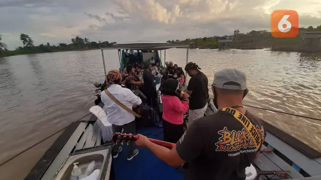 Restoran Terapung Kutai Kartanegara
