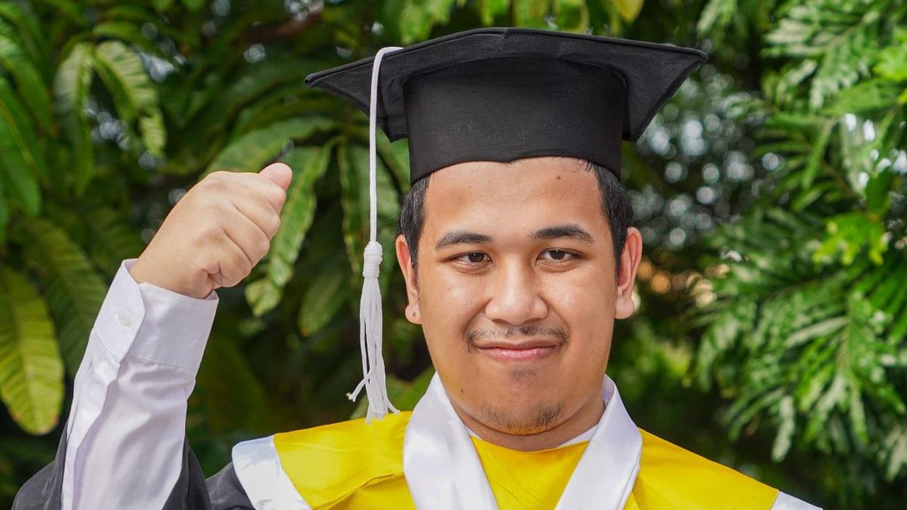 Kisah Inspiratif Raditya Arief, Mahasiswa Tunanetra Lulus dari UI dengan IPK 3,85
