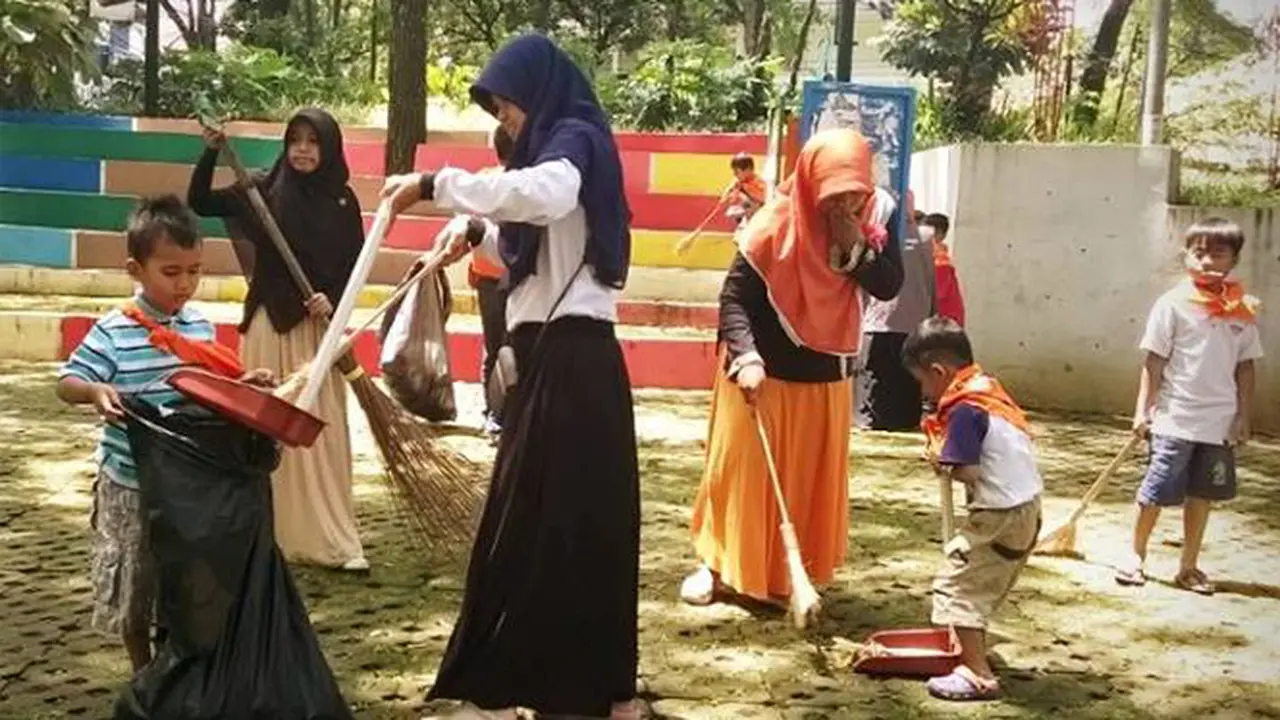 Relawan Cilik RZ Peringati Hari Bumi di 30 Kota