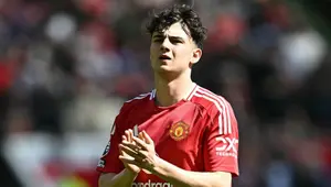 Manchester United Lepas Pemain Muda ke Swiss, Kirim Pesan Perpisahan yang Menyentuh