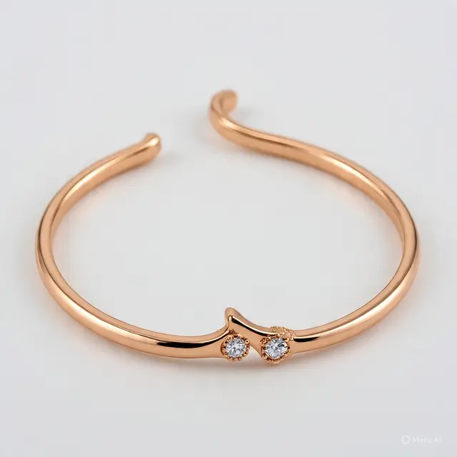 Gelang Emas Ekor Kucing dengan Berlian Mini