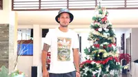 Gelandang Arema Cronus, Raphael Maitimo tak sabar tampil di Stadion Kanjuruhan dan ditonton ribuan Aremania.