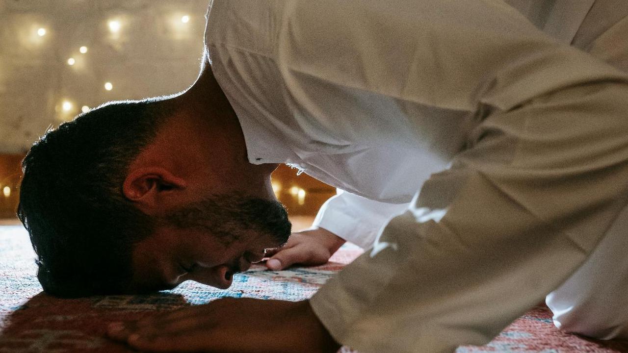 Tata Cara Sholat Malam Lailatul Qadar<br>