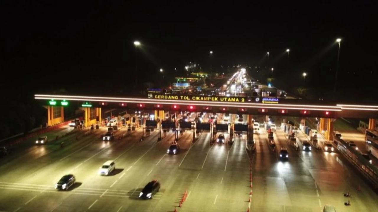 Korlantas Hentikan Rekayasa Lalu Lintas One Way di KM70 hingga KM414