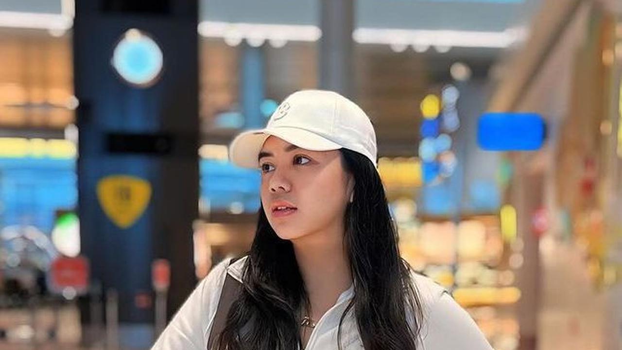 Diketahui, Bthari Ayeisha kini bekerja sebagai Sekretaris Eksekutif di Nusantara Energy Grup. Sebelumnya, ia pernah magang di Pepsico dan PACCARparts.