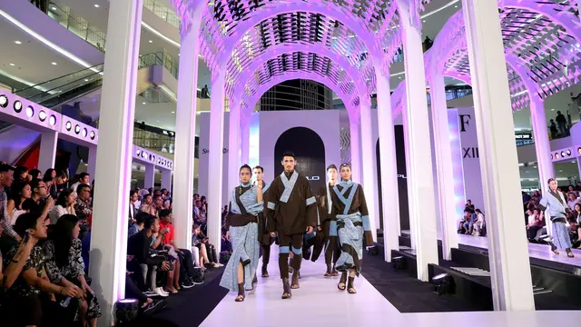 [Bintang] Kembangkan Budaya Etnik, Fashion Nation Hadirkan Koleksi Auguste Soesastro dan Populo Batik