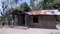 Balai Dusun Aitemuk, di Desa Fatulotu, Kabupaten Belu, Provinsi Nusa Tenggara Timur. (Liputan6.com/Indosiar)