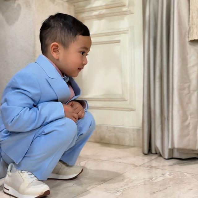 Potret Rayyanza Antusias Syuting (credit: https://www.instagram.com/raffinagita1717/)