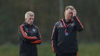 Manajer Manchester United Louis van Gaal (Reuters)