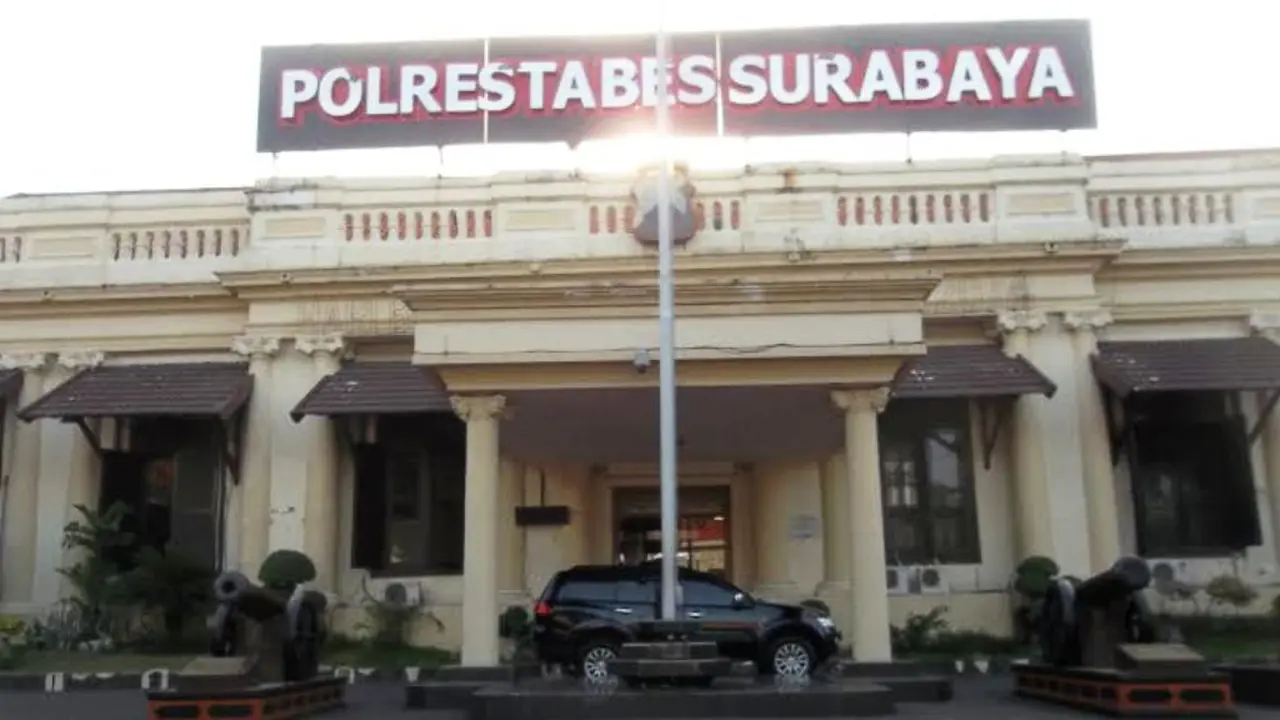 Sejarah PT Pindad: Meriam kuno yang ditemukan di Surabaya