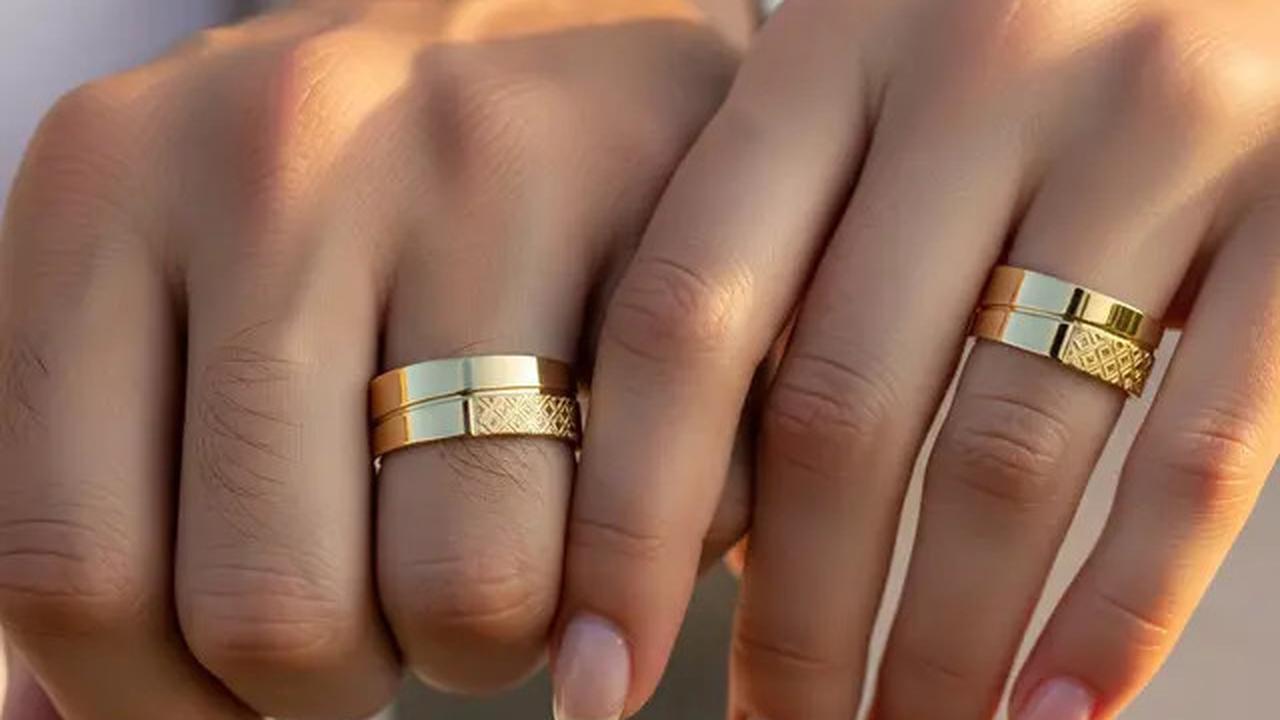 8 Model Cincin Emas 1 Gram untuk Couple, Simple tapi Bermakna