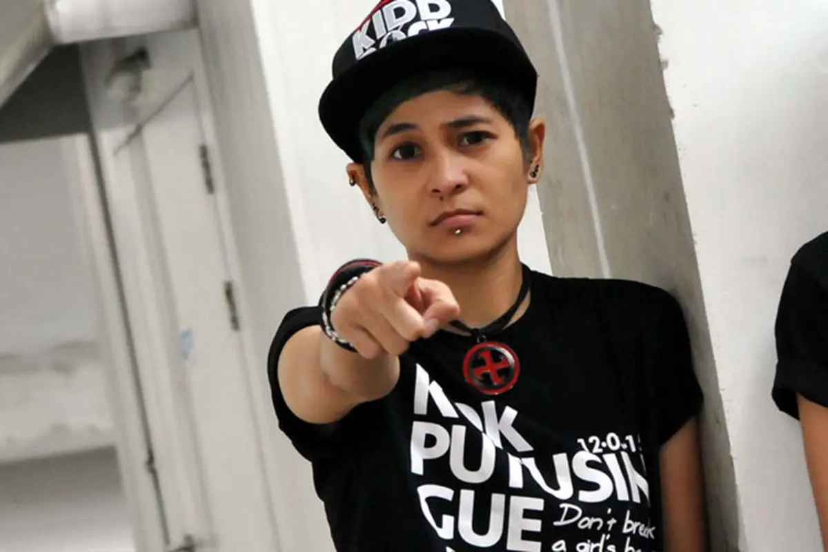 Kasus Video Chelsea Islan, Mita The Virgin Waspada Ganti Baju