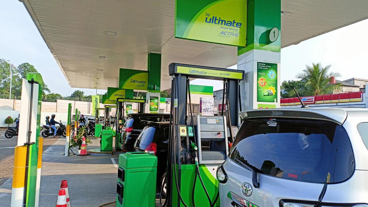 Harga BBM BP Ikut Naik, RON 92 Kini Rp16.670 per Liter