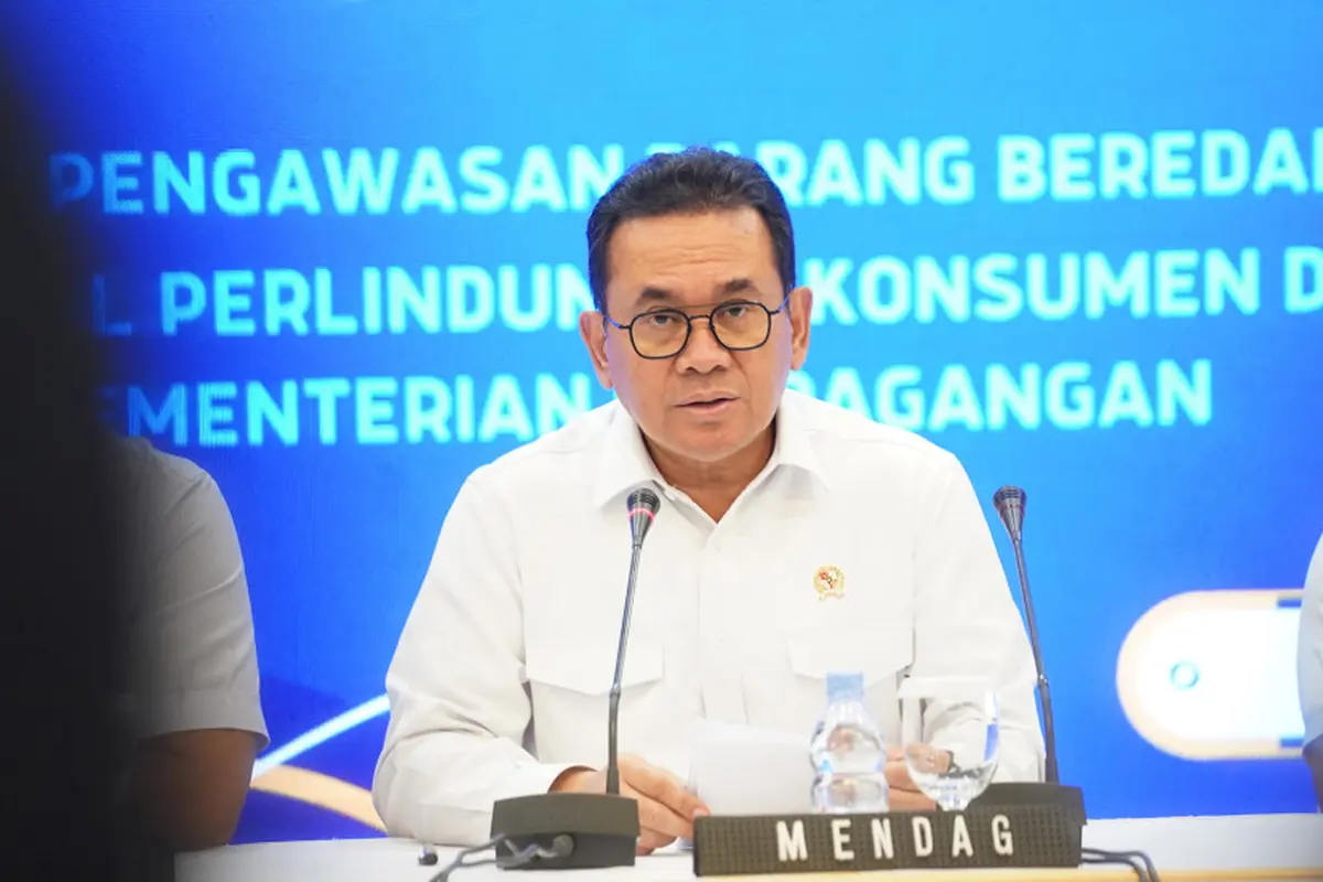 Menteri Perdagangan Budi Santoso saat ekspose hasil pengawasan barang beredar dan jasa pada Januari-Maret 2025. (Foto: Kementerian Perdagangan)