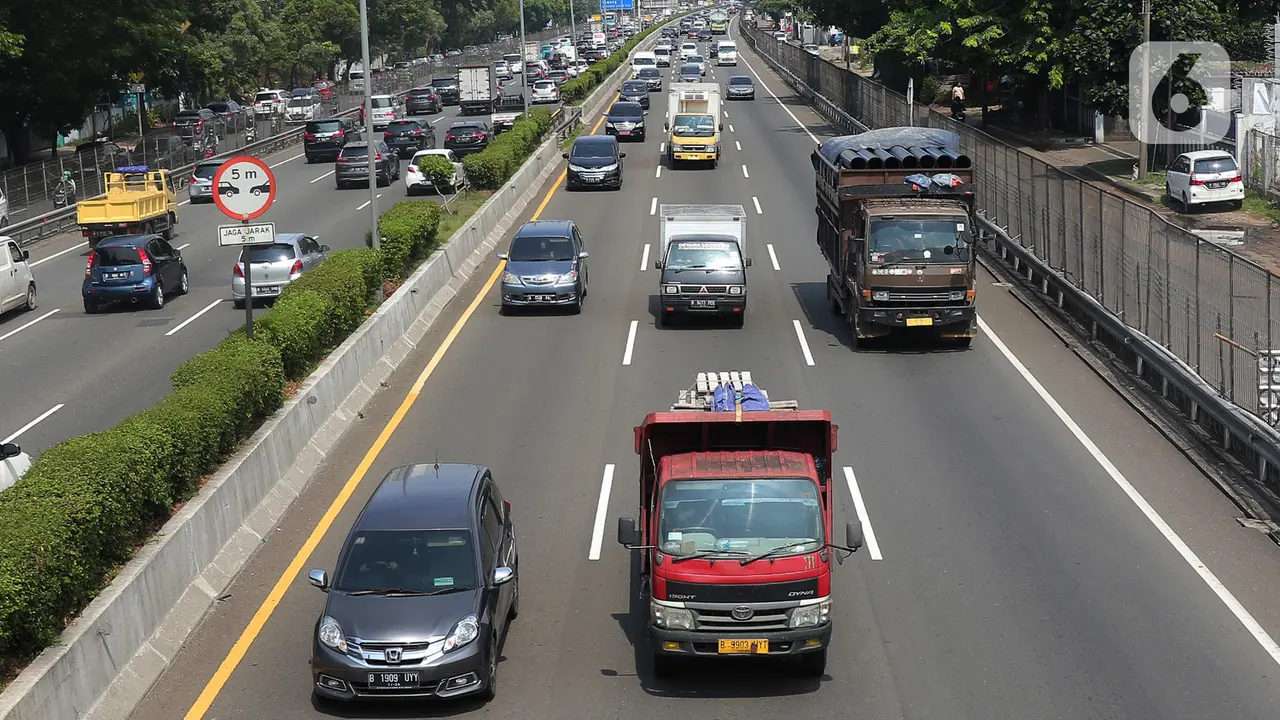 Pembatasan Pergerakan Angkutan Barang Selama Natal dan Tahun Baru