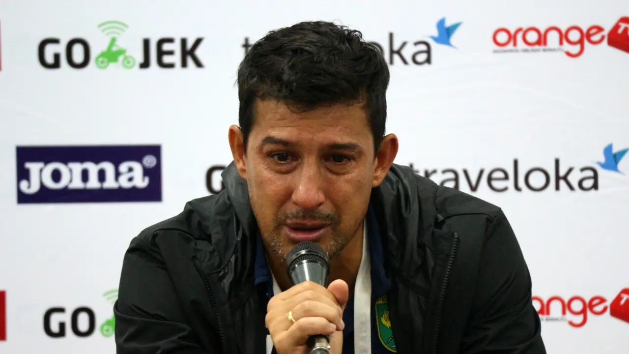 pelatih Persebaya Surabaya, Angel Alfredo Vera